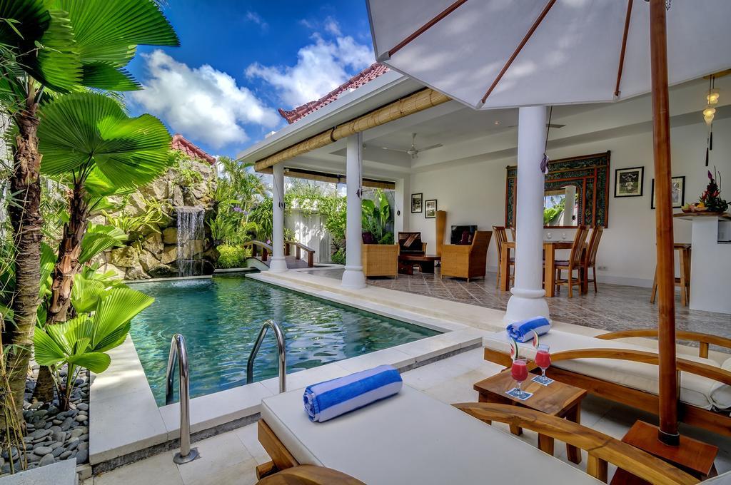 Hevea Villas Seminyak Habitación foto